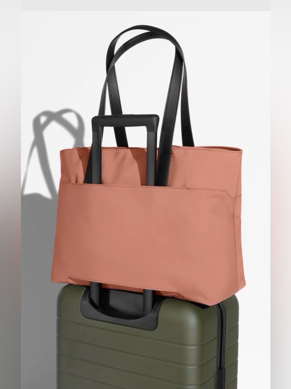 Away Everywhere Tote Limited Edition Clay Pink!